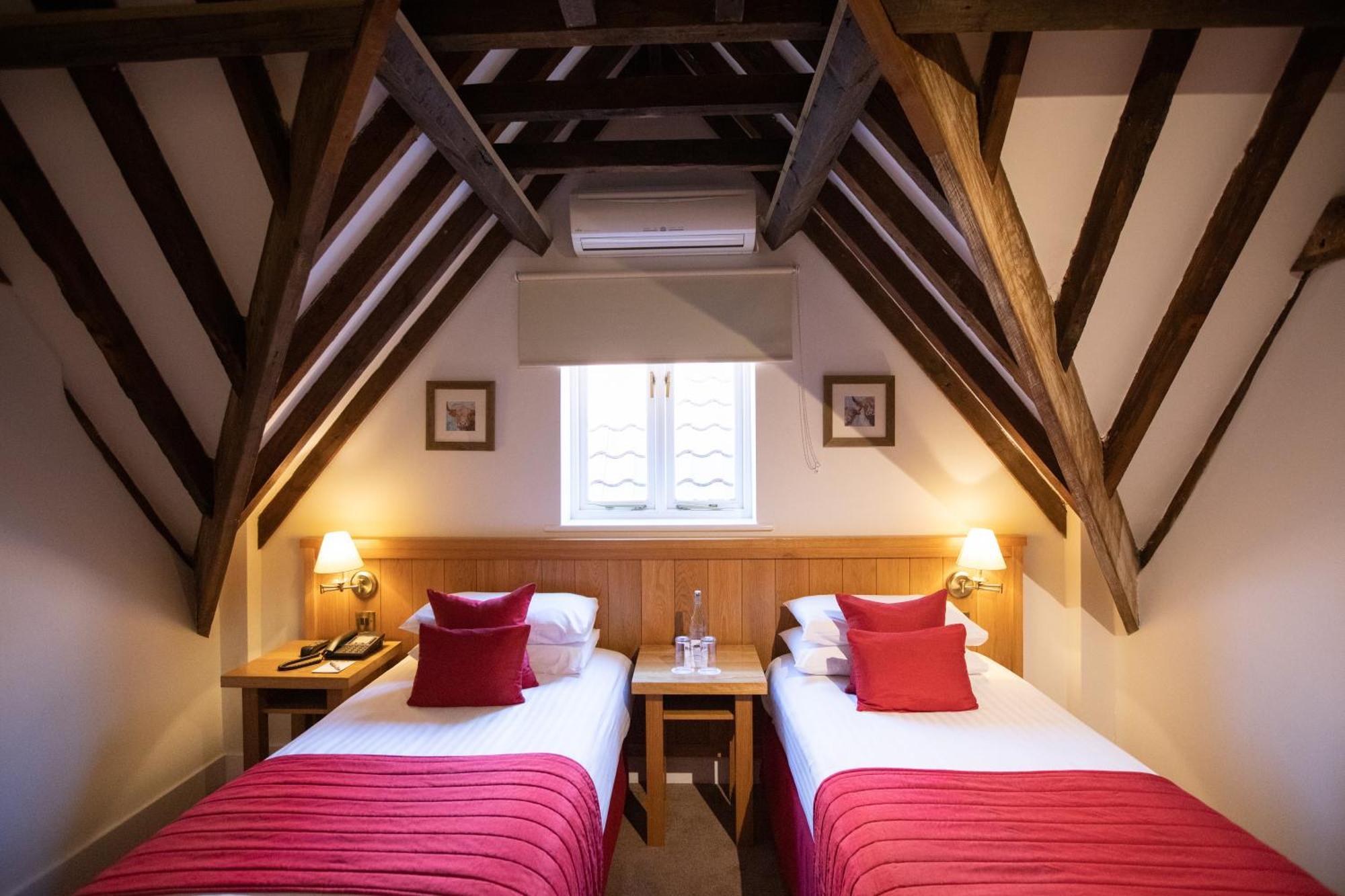 Tewinbury Farm Hotel Cameră foto