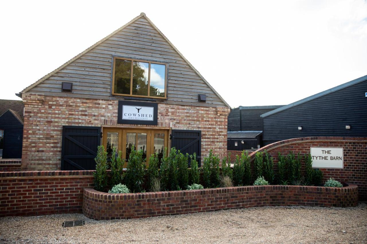 Tewinbury Farm Hotel Exterior foto